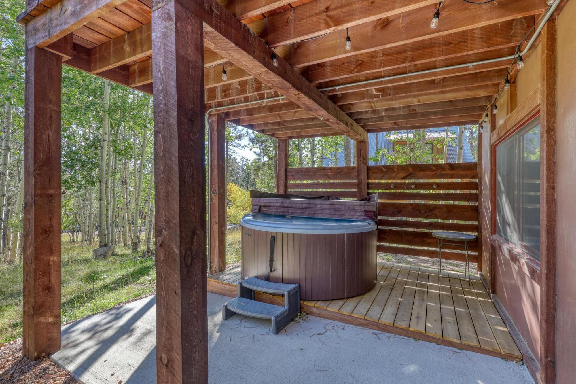 Sawtooth Lodge - Pool Access! Lead Exterior photo